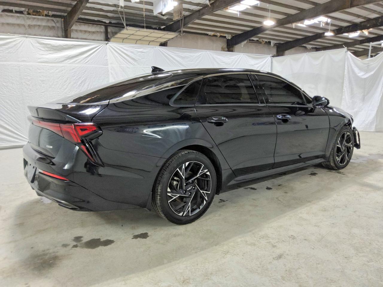 2025 KIA K5
