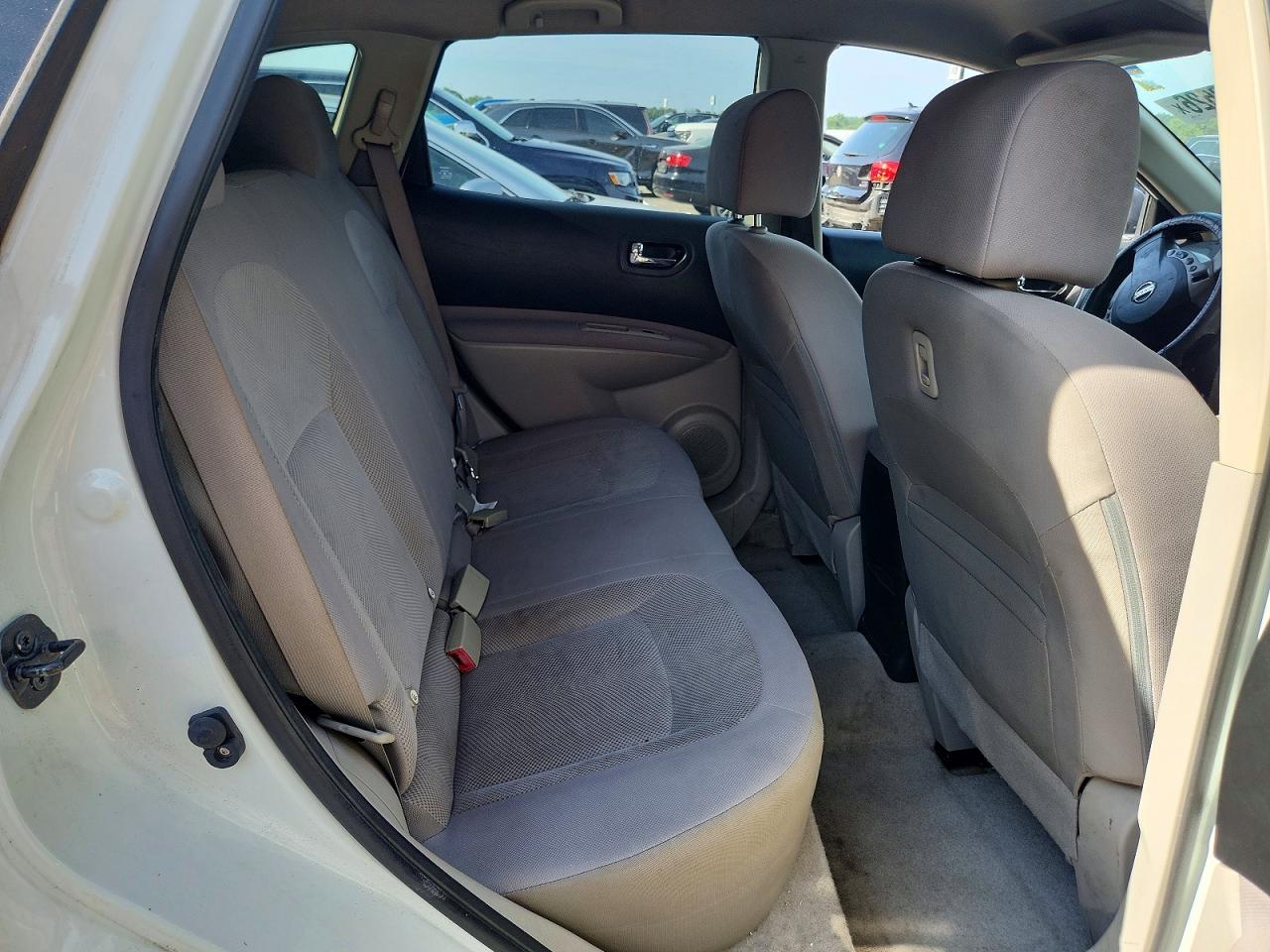 2013 NISSAN ROGUE