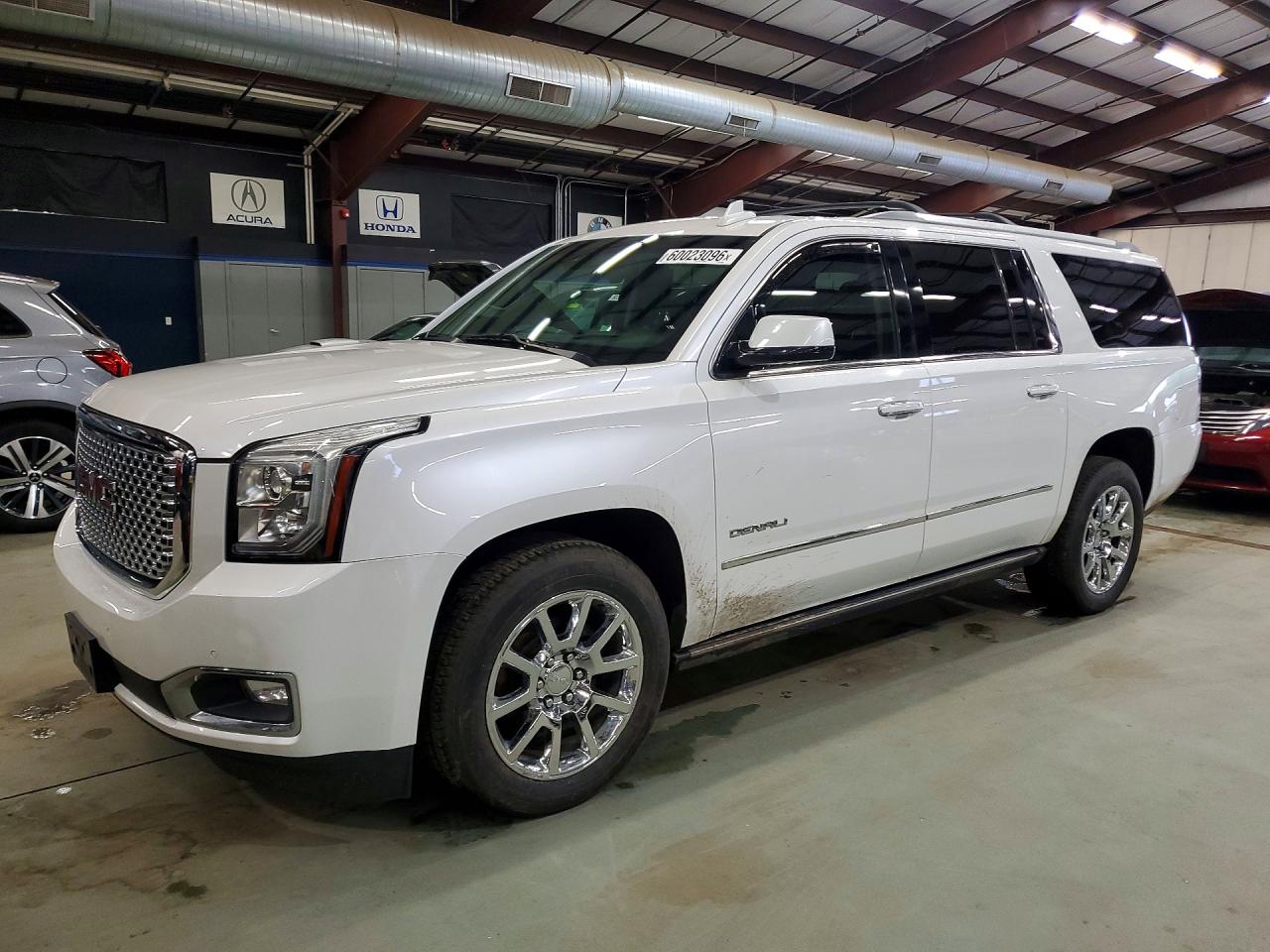 2016 GMC YUKON