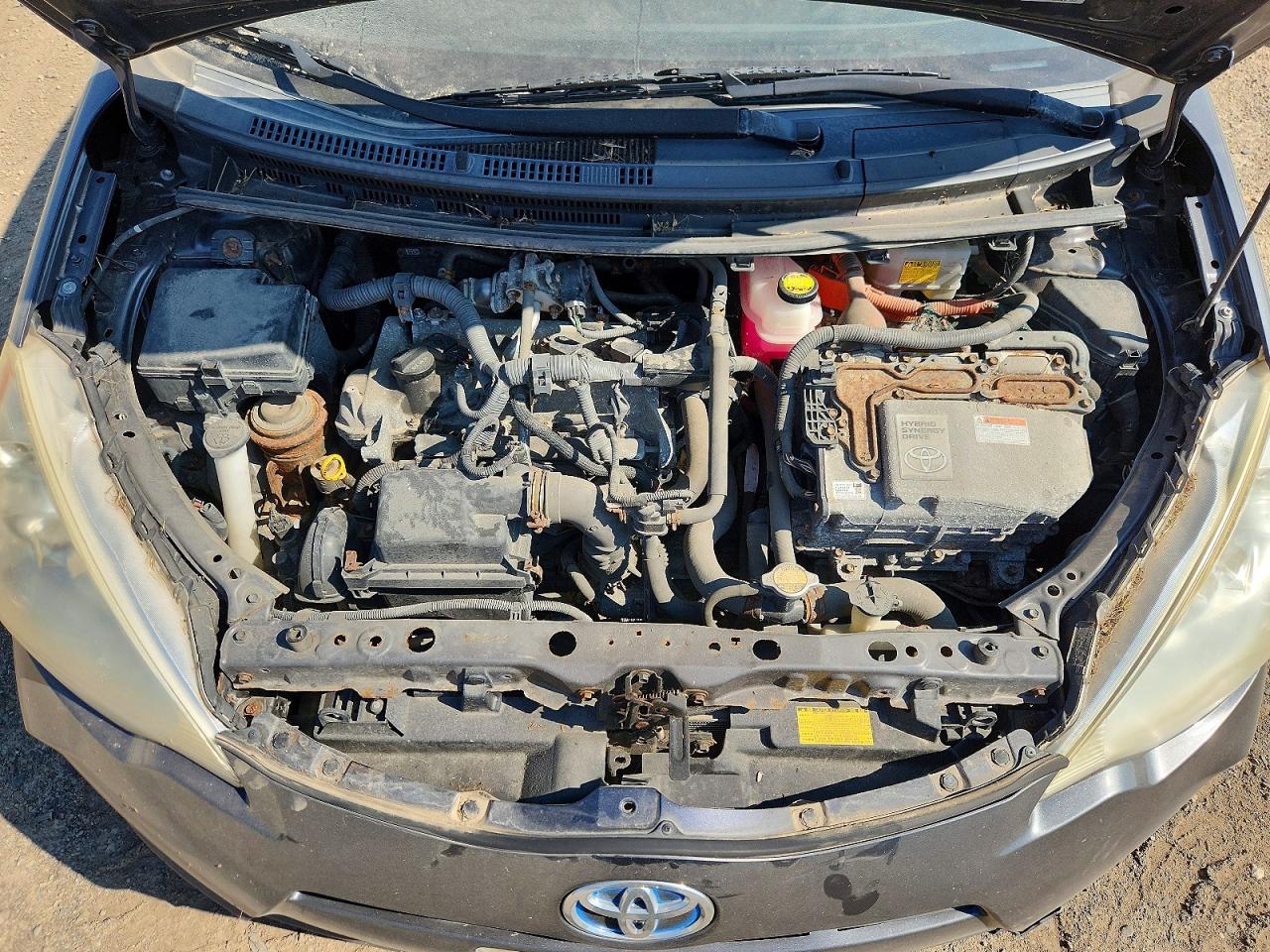 2013 TOYOTA PRIUS