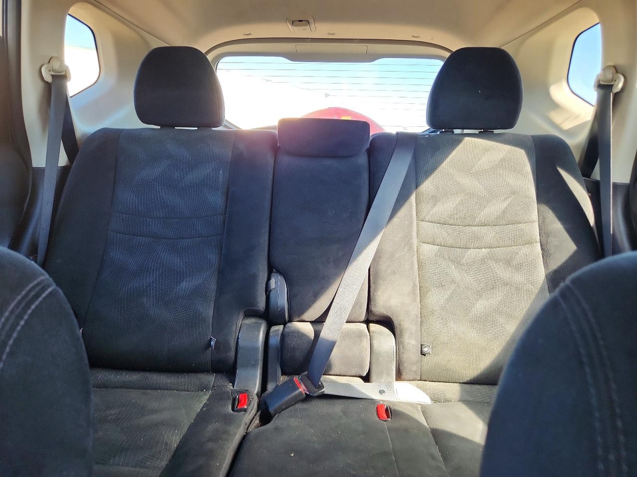 2016 NISSAN ROGUE