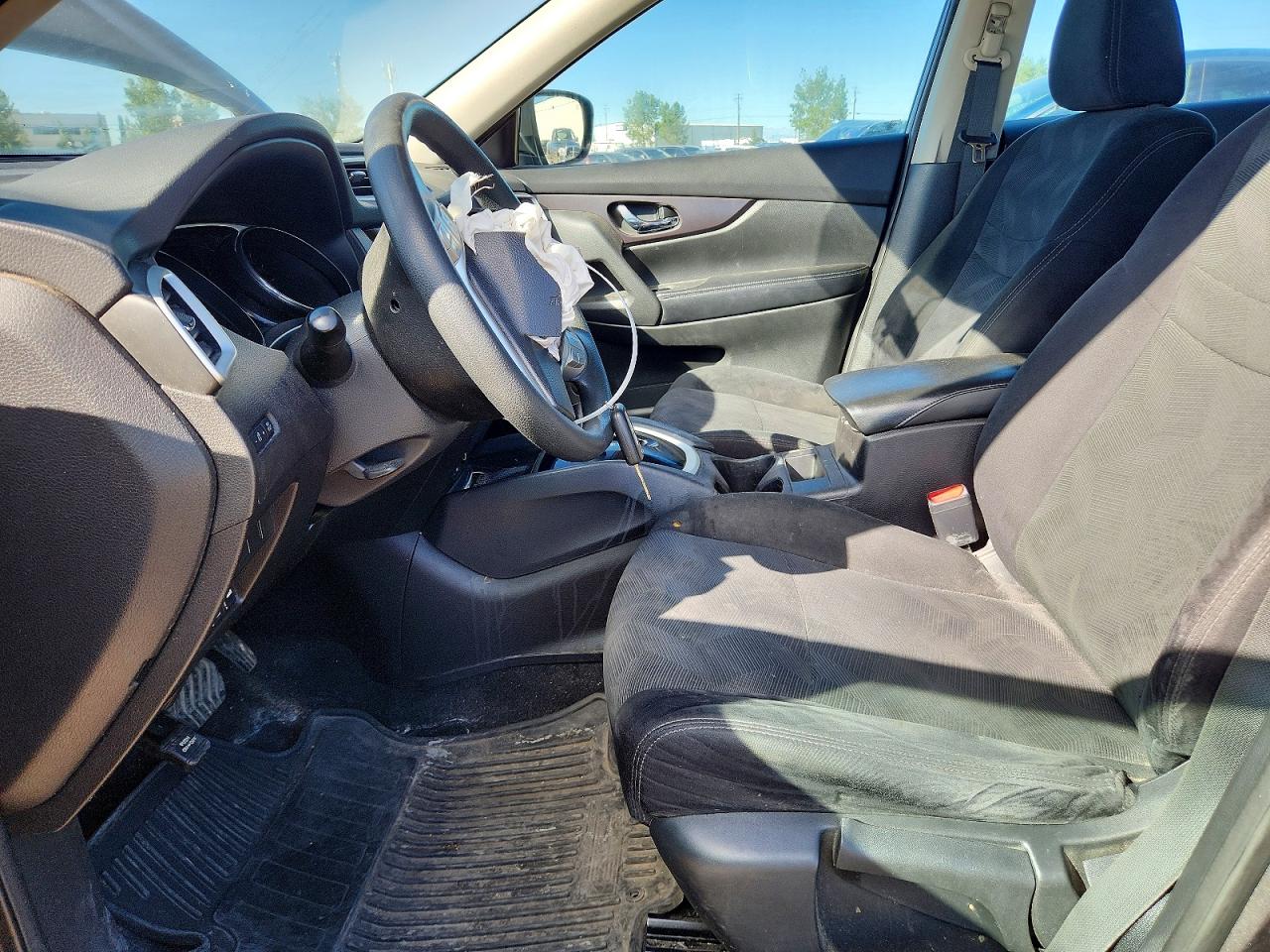 2016 NISSAN ROGUE
