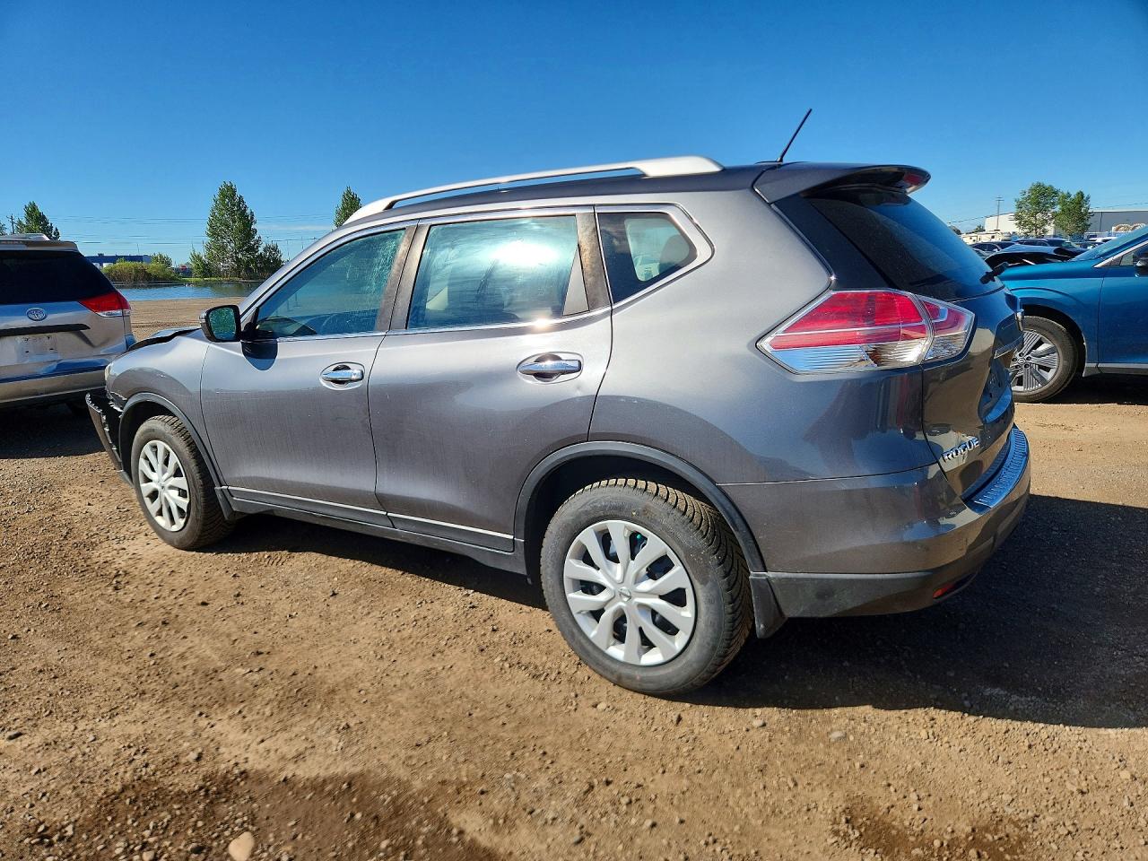 2016 NISSAN ROGUE