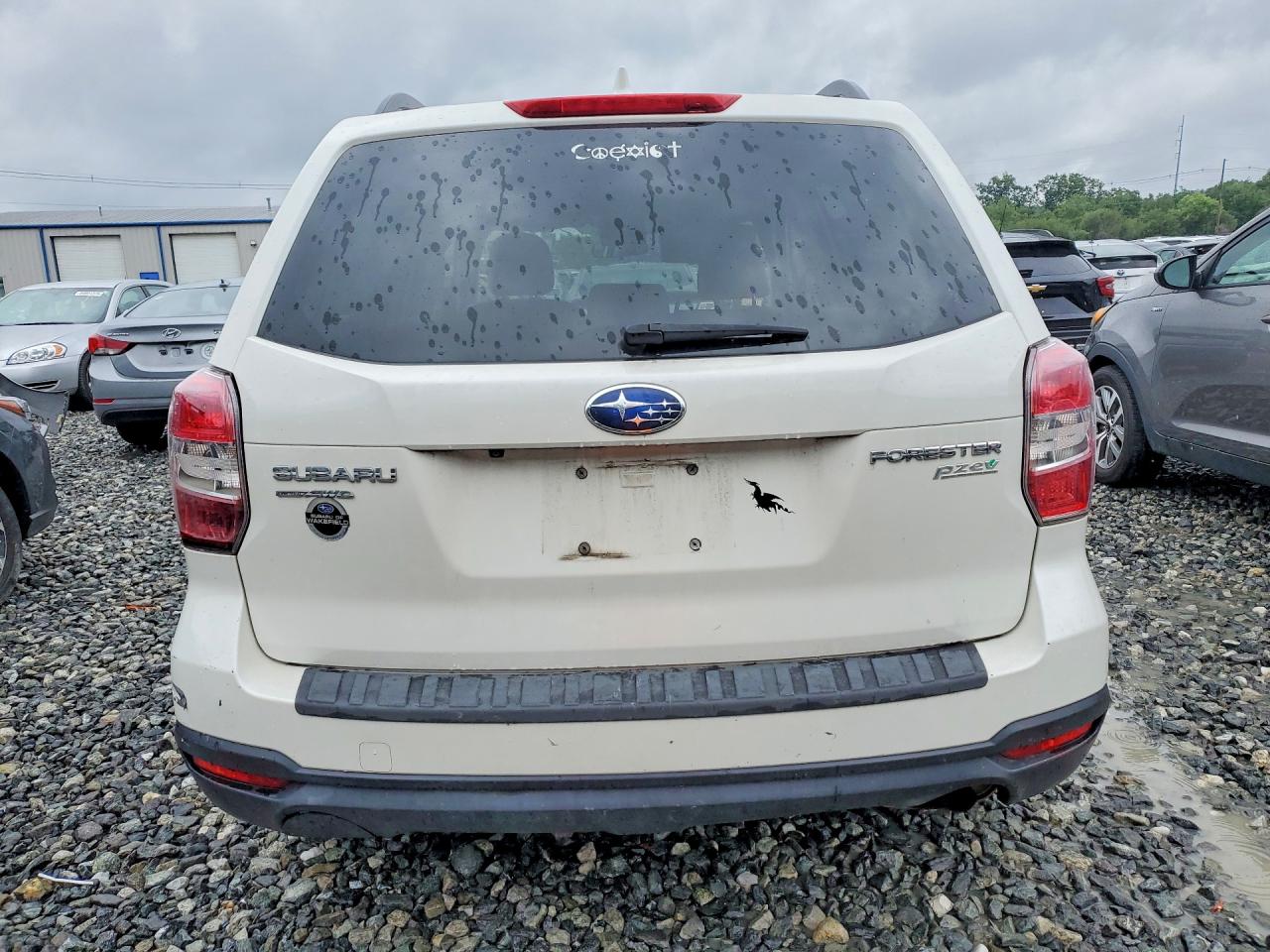 2016 SUBARU FORESTER