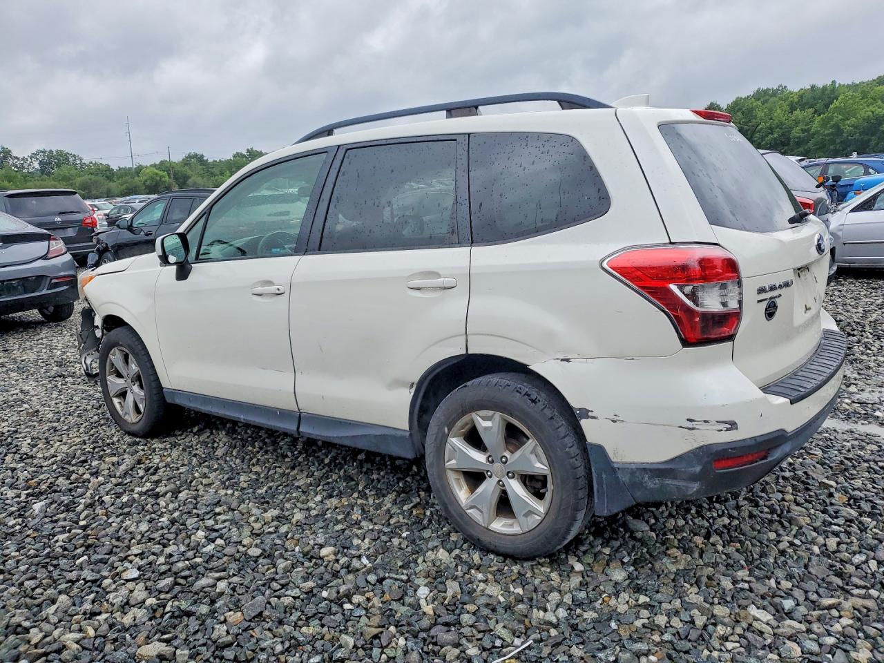 2016 SUBARU FORESTER