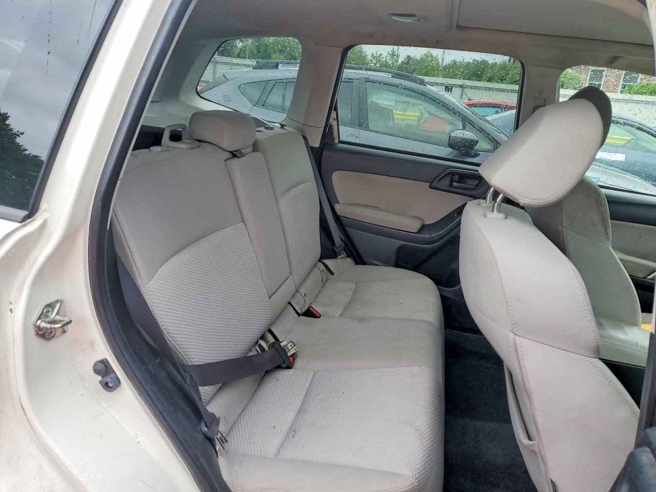 2016 SUBARU FORESTER