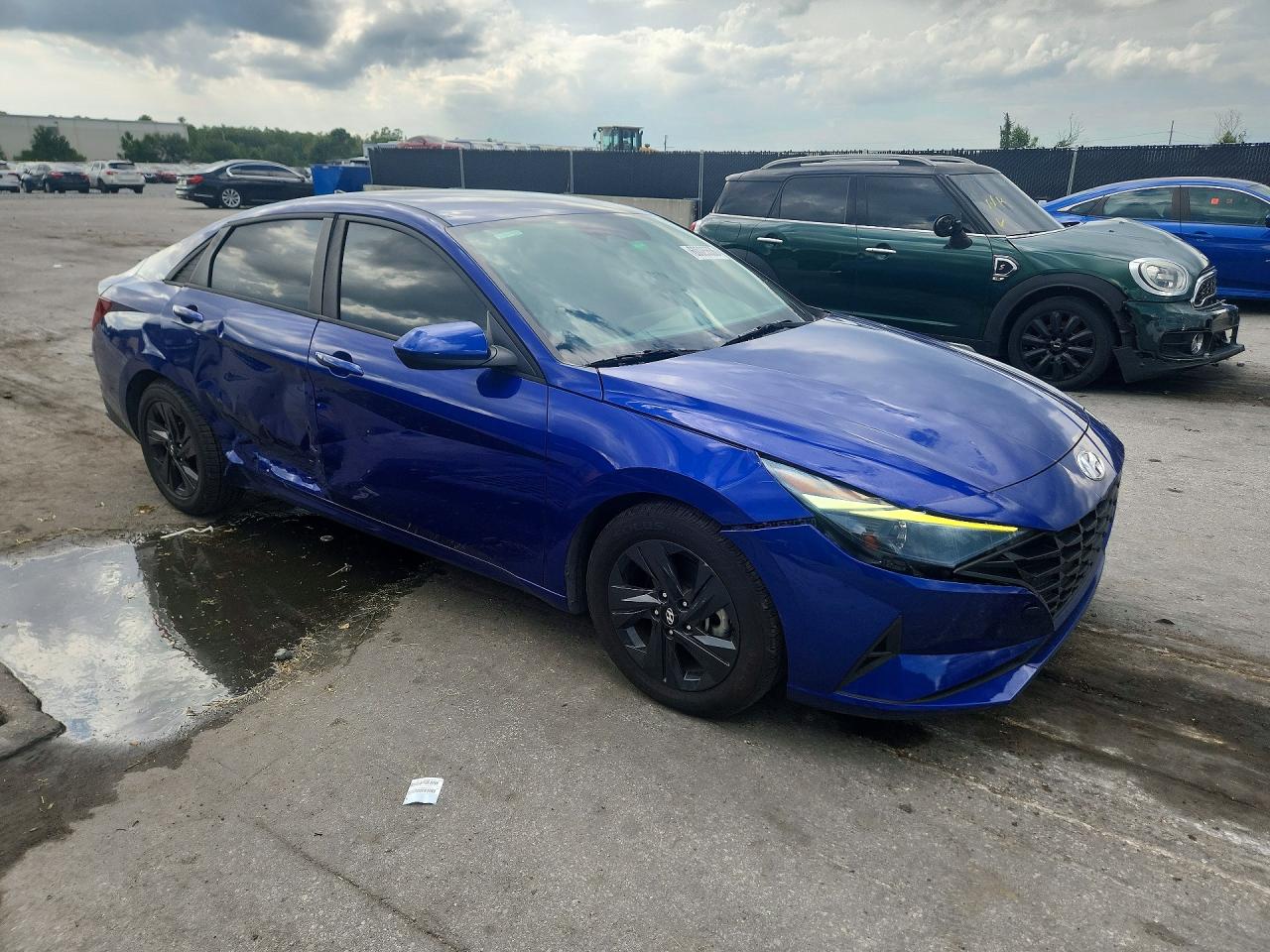 2022 HYUNDAI ELANTRA