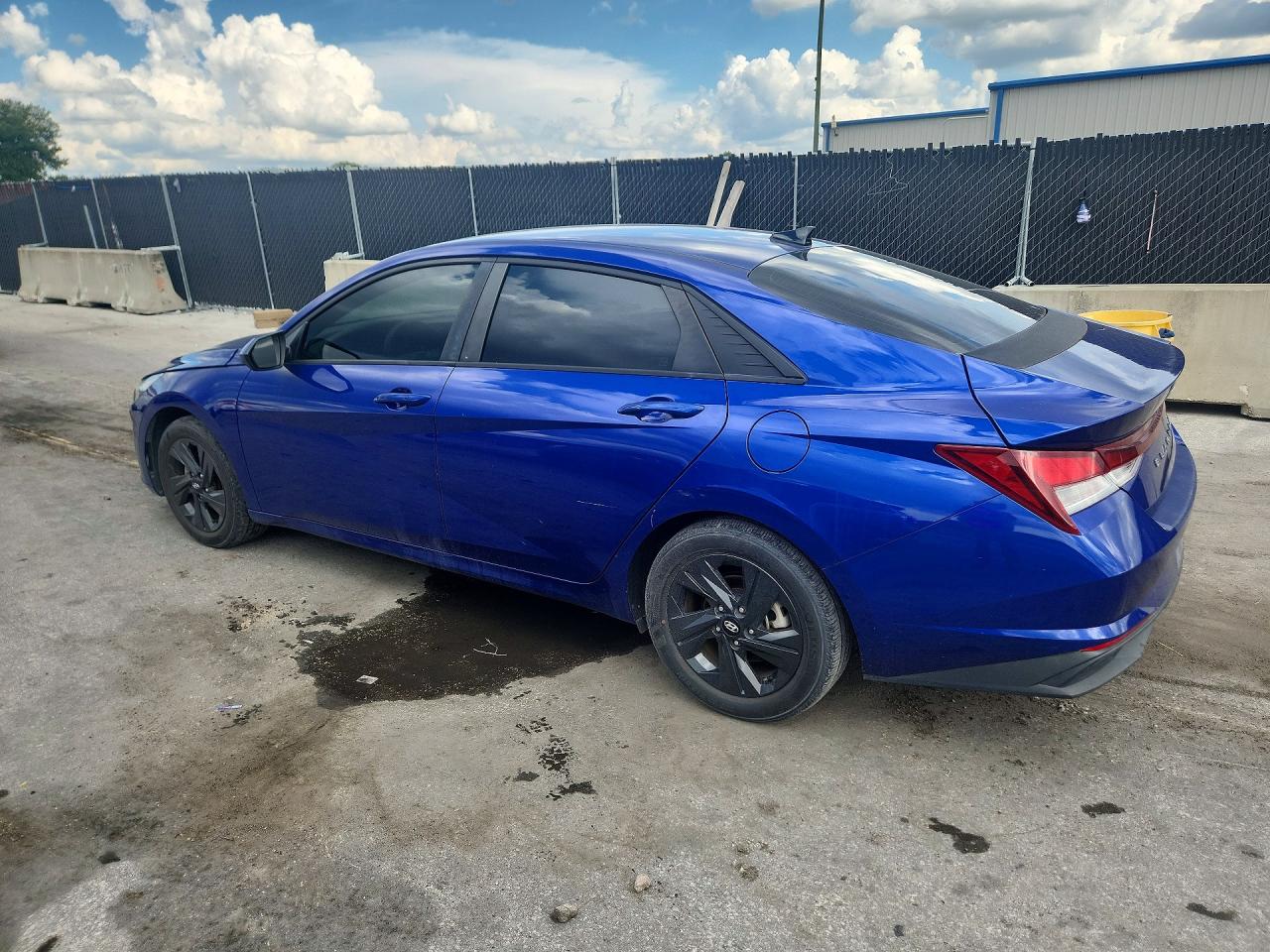 2022 HYUNDAI ELANTRA