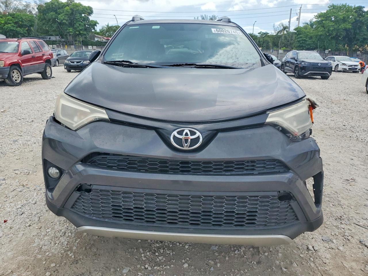2016 TOYOTA RAV4