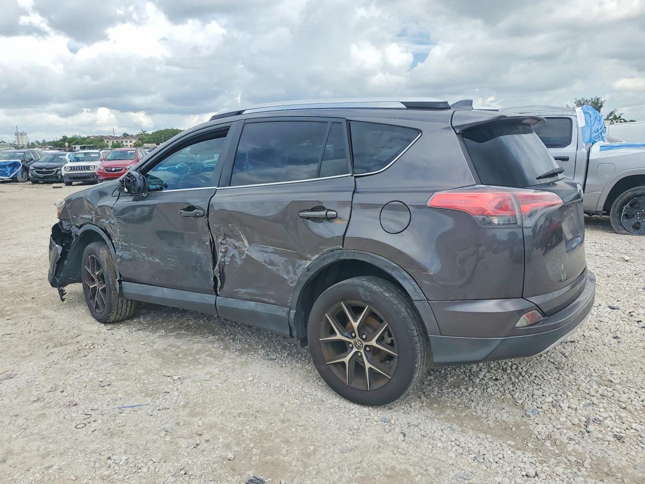 2016 TOYOTA RAV4