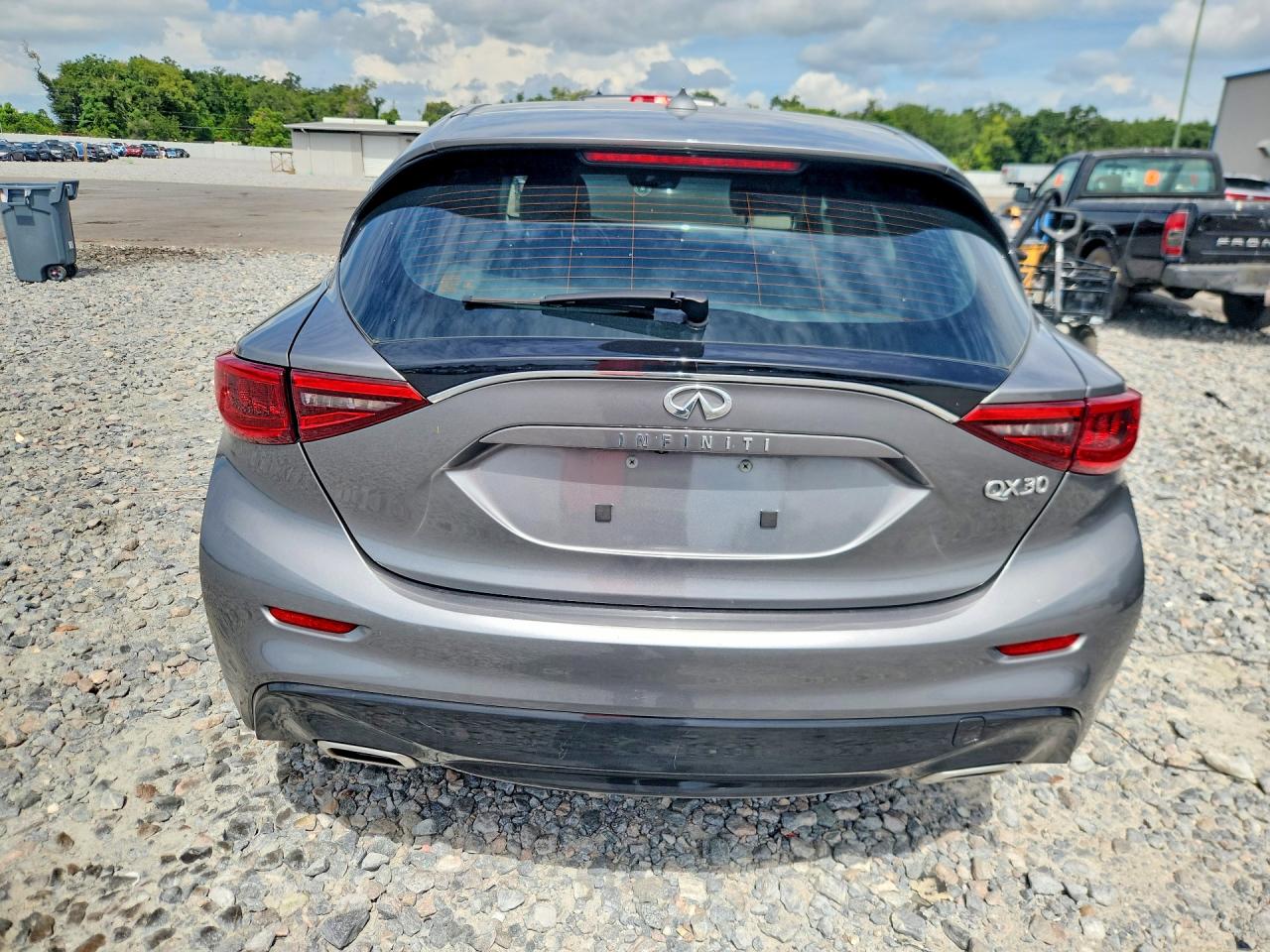 2018 INFINITI QX30