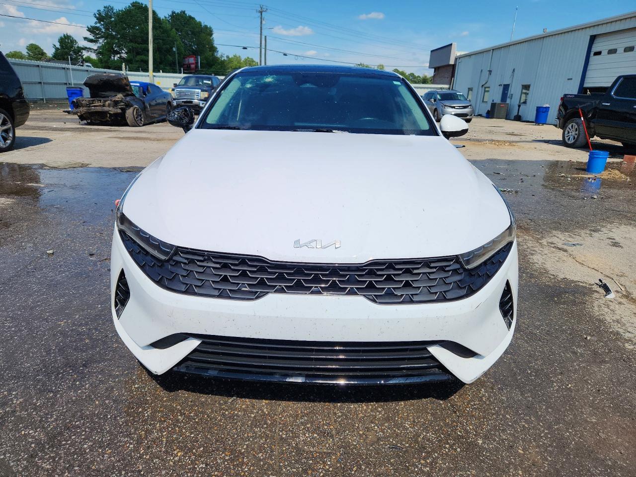 2023 KIA K5