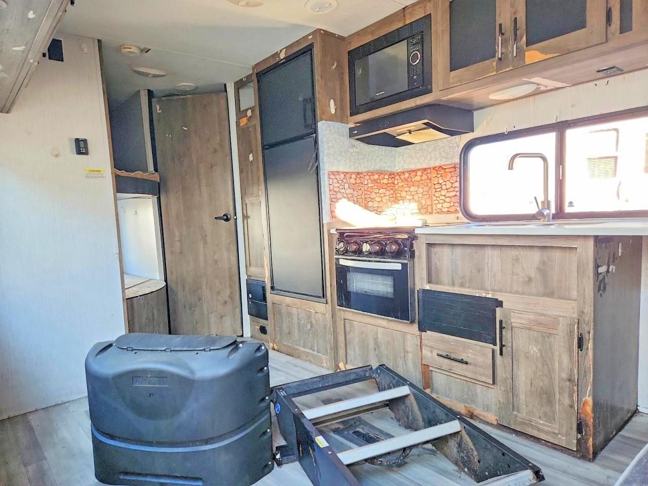 2021 PIONEER TRAVEL TRA