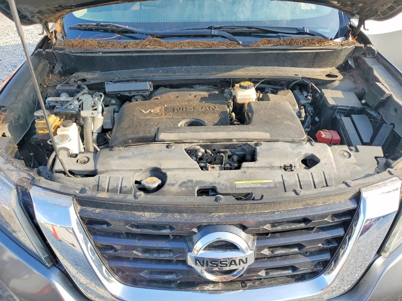 2017 NISSAN PATHFINDER