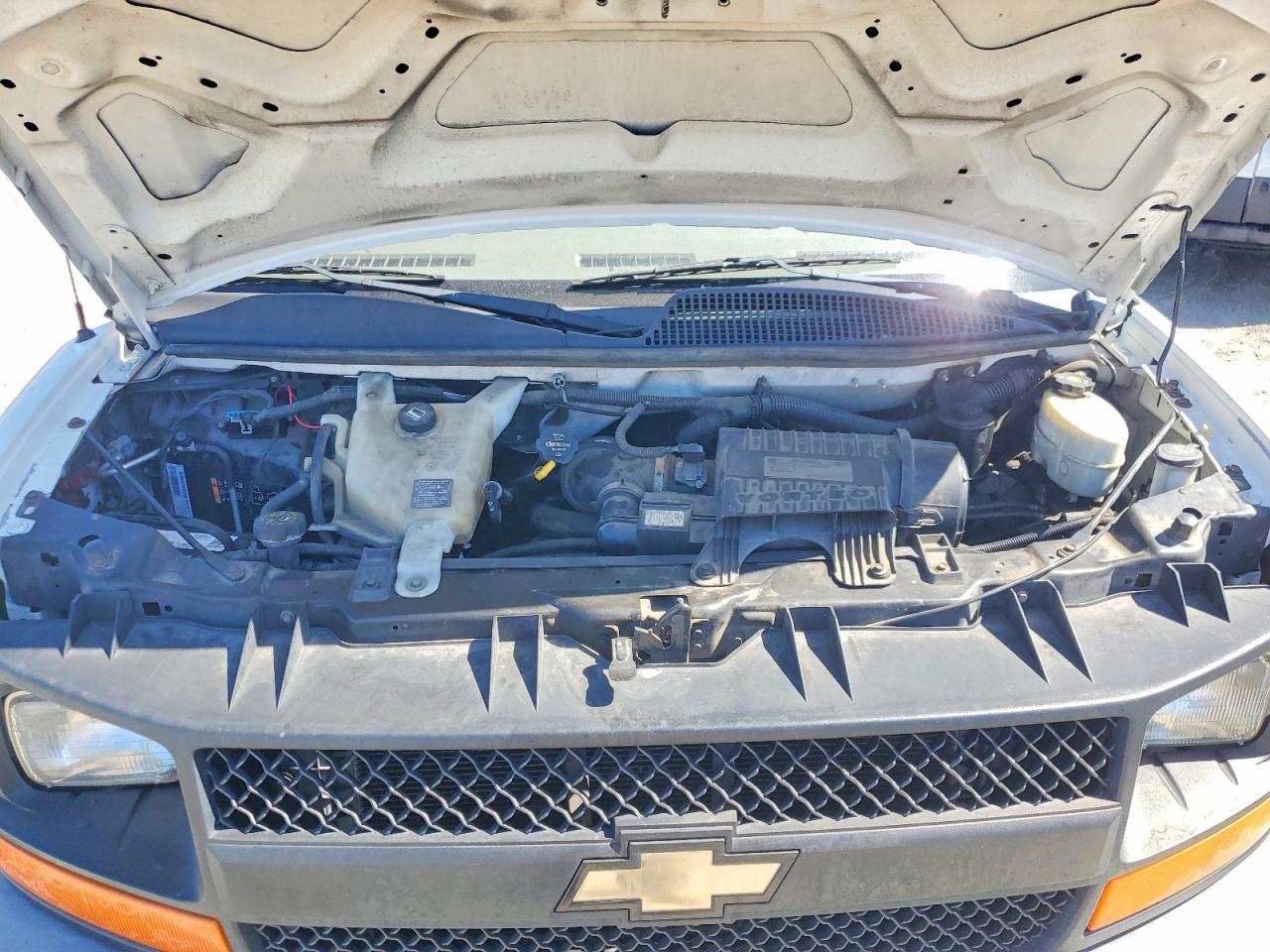 2016 CHEVROLET EXPRESS 25