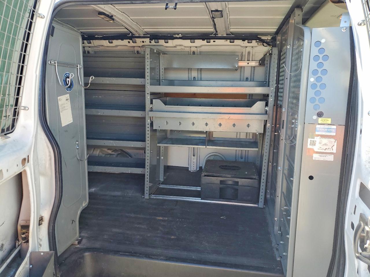 2016 CHEVROLET EXPRESS 25