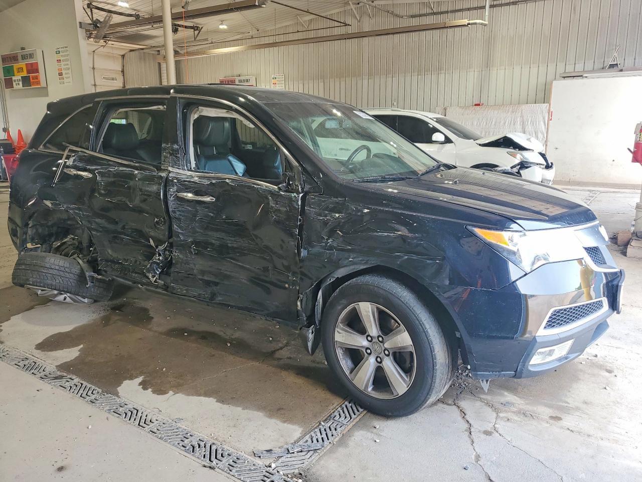 2013 ACURA MDX