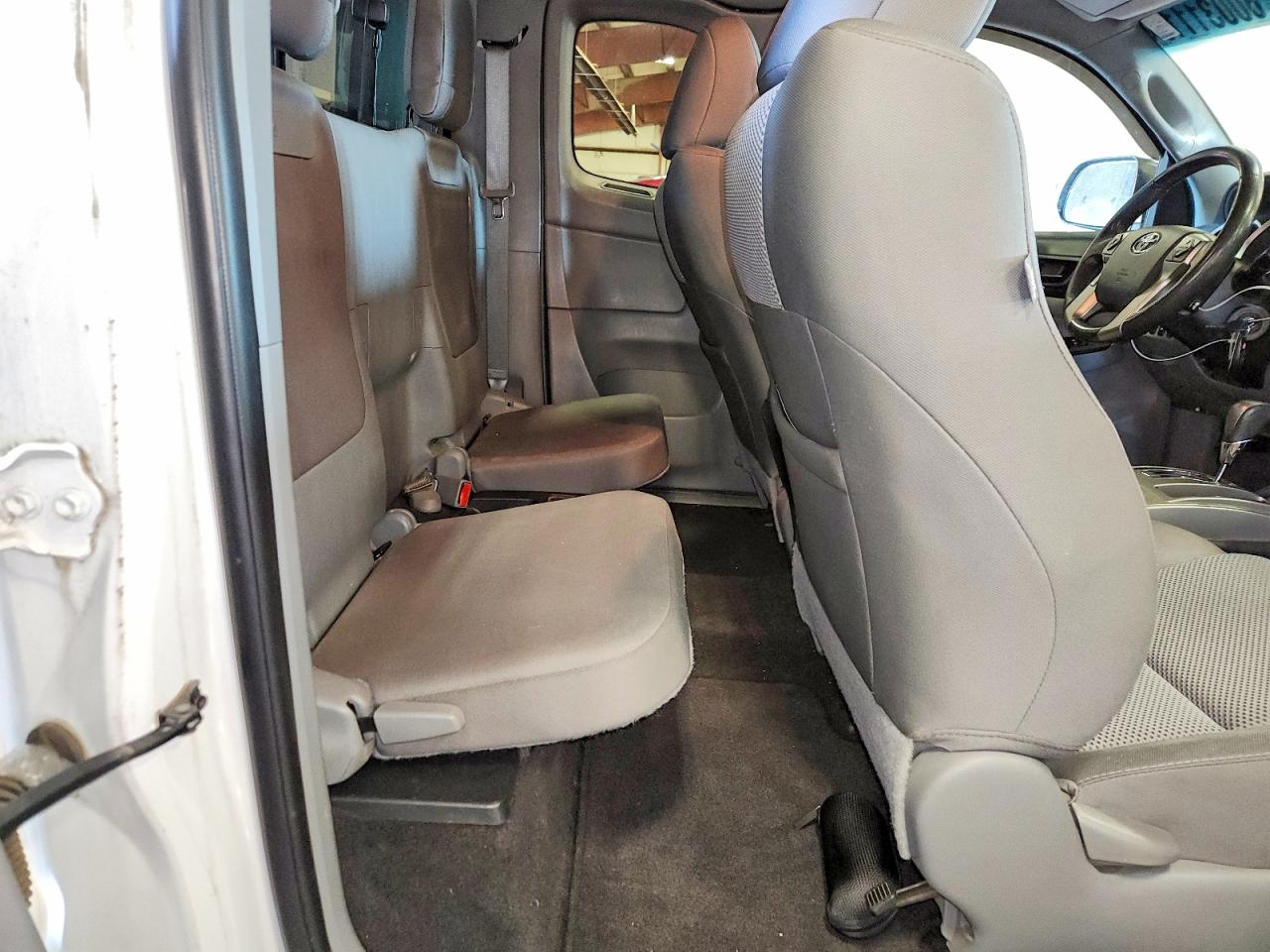 2014 TOYOTA TACOMA