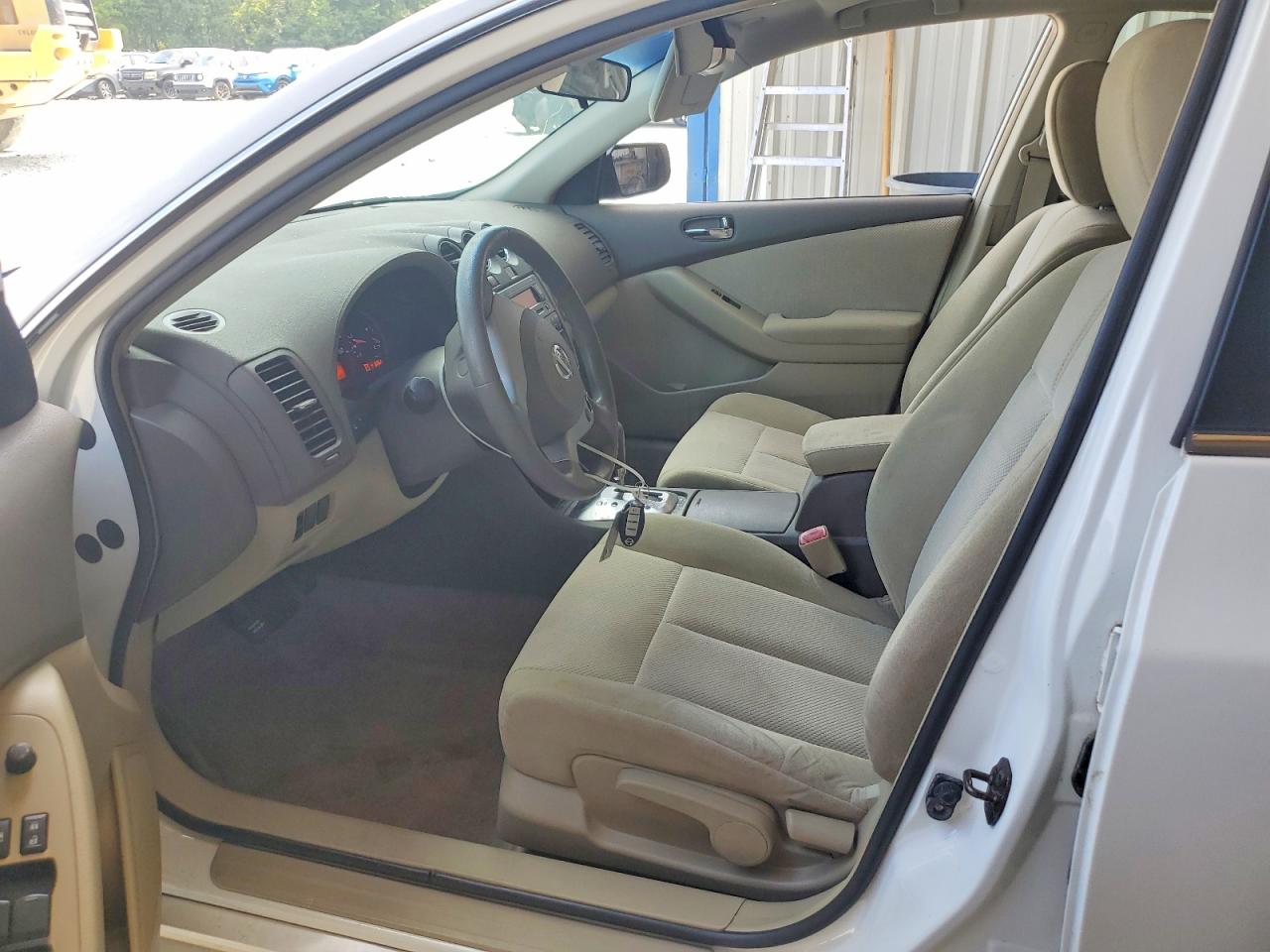 2009 NISSAN ALTIMA