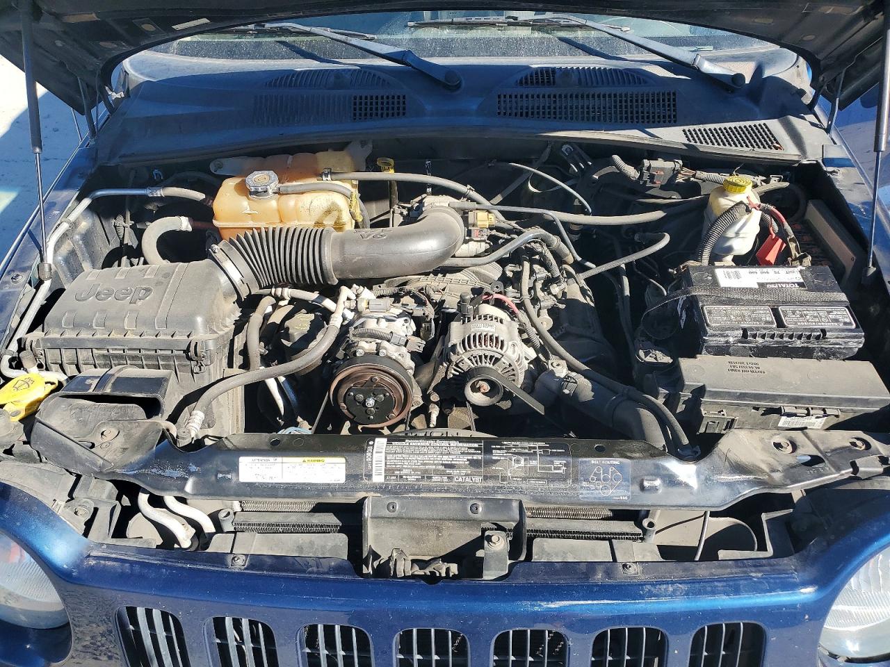 2004 JEEP LIBERTY