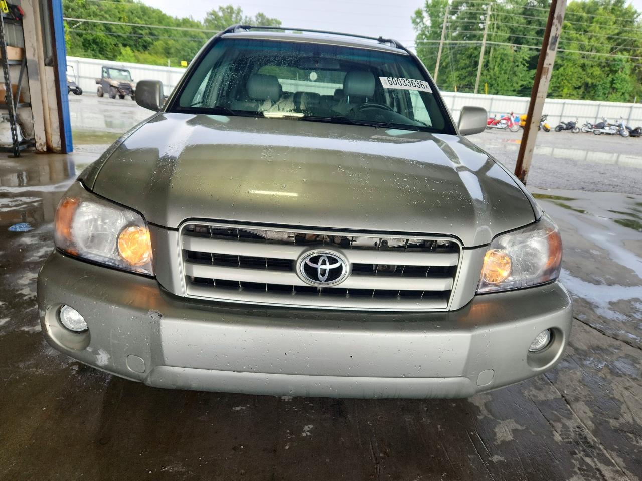 2005 TOYOTA HIGHLANDER