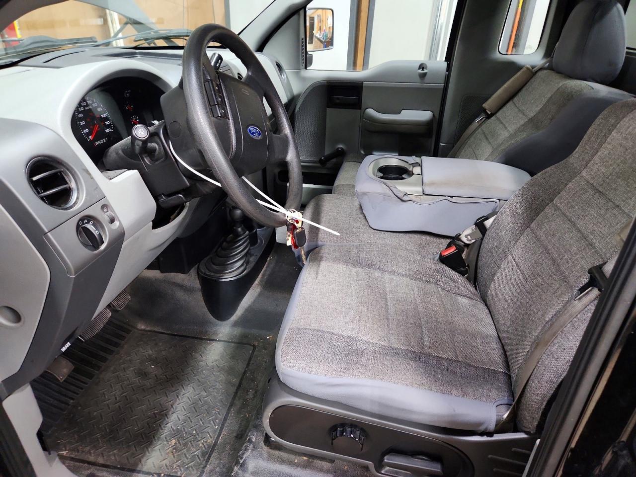 2005 FORD F150