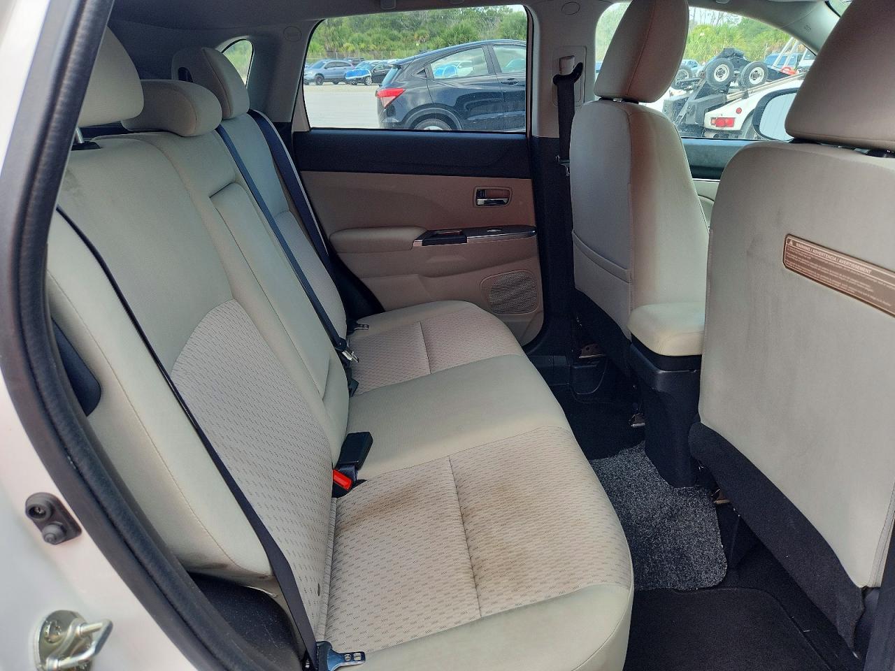 2018 MITSUBISHI OUTLANDER