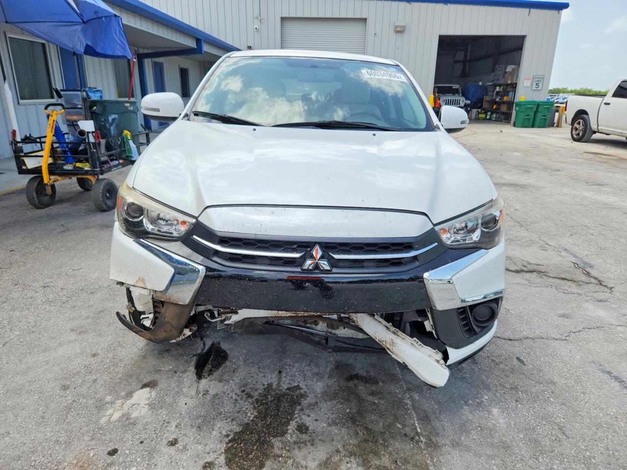 2018 MITSUBISHI OUTLANDER