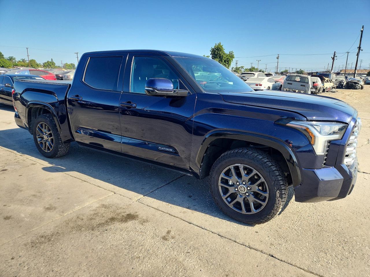 2023 TOYOTA TUNDRA