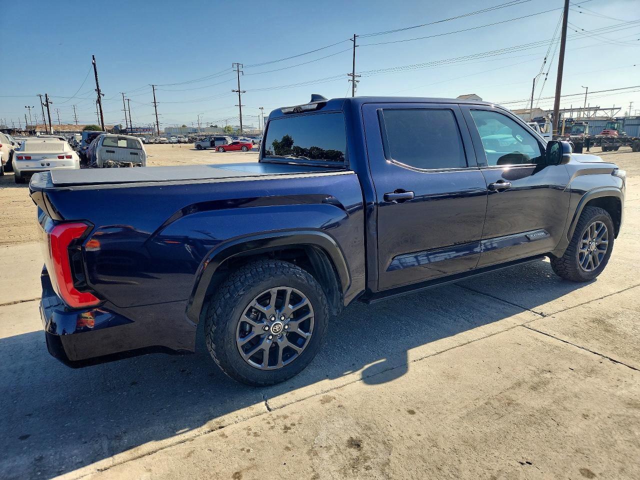 2023 TOYOTA TUNDRA