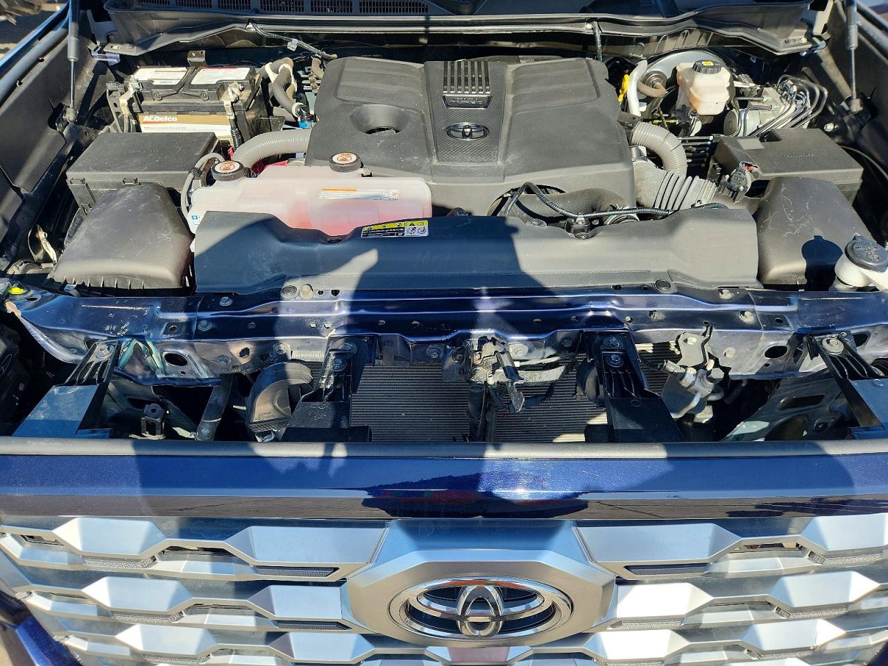 2023 TOYOTA TUNDRA