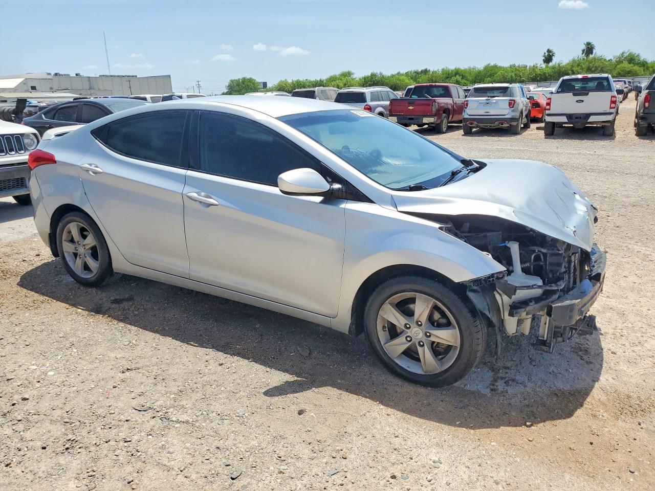 2013 HYUNDAI ELANTRA