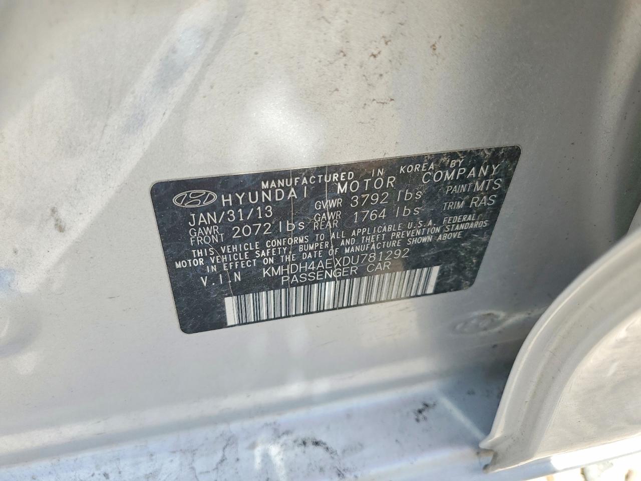 2013 HYUNDAI ELANTRA