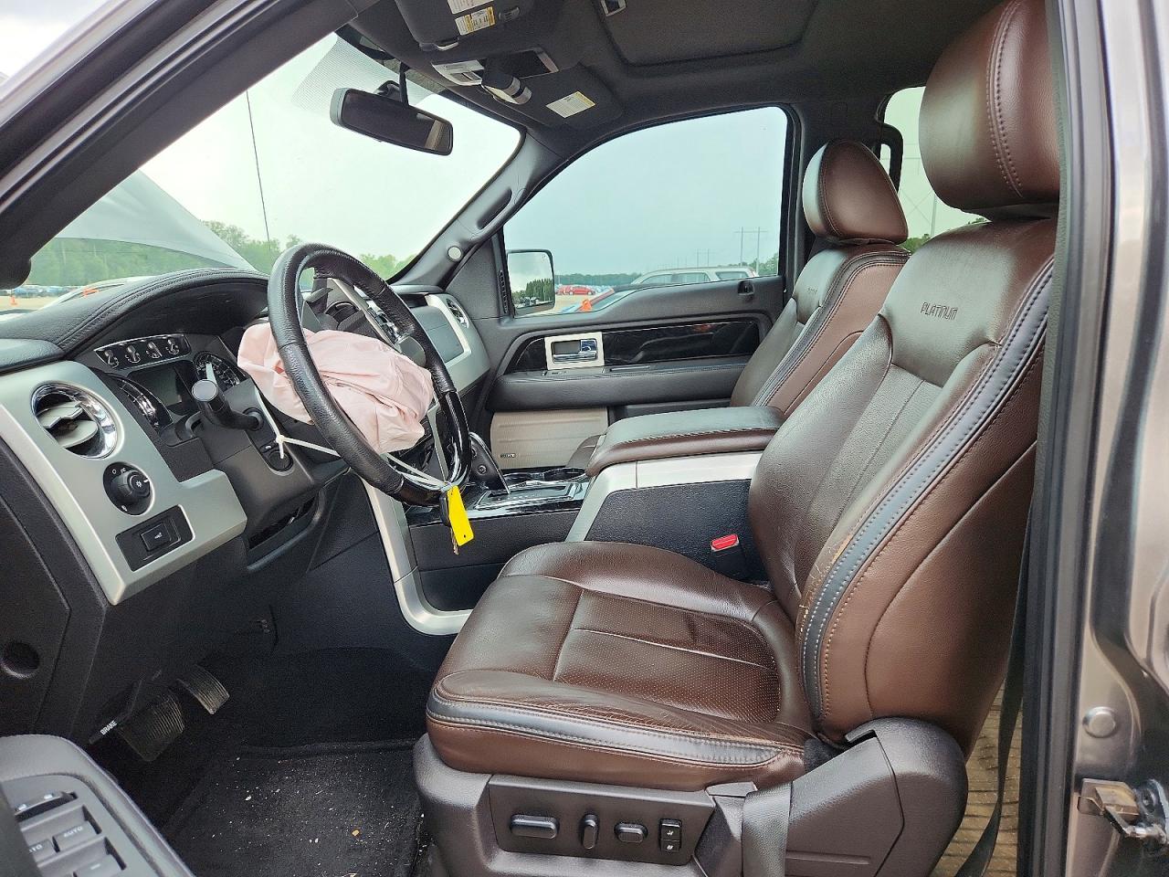 2011 FORD F150
