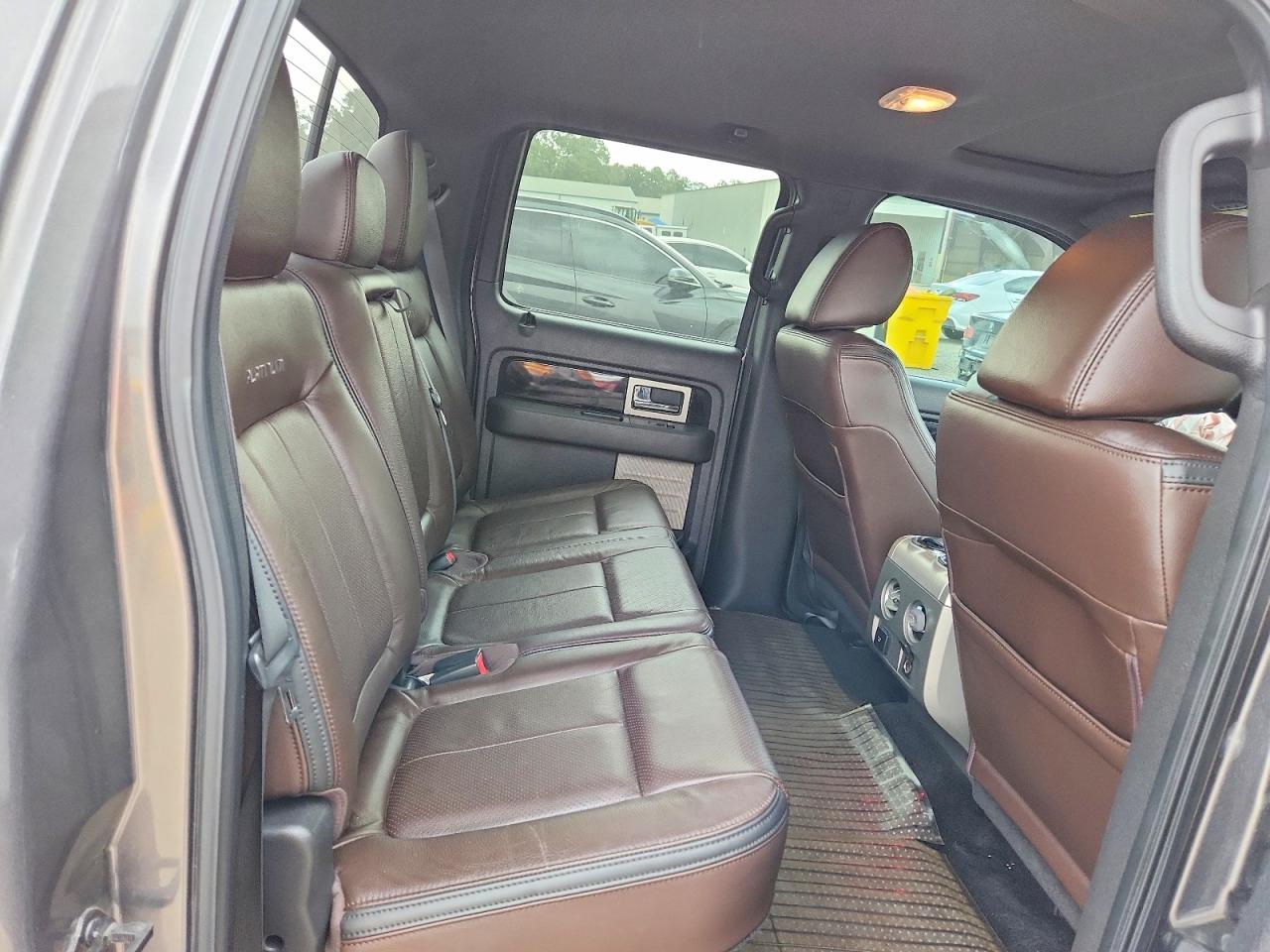2011 FORD F150