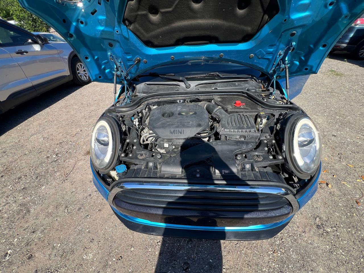 2016 MINI COOPER