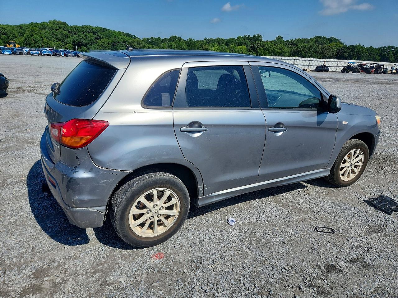 2011 MITSUBISHI OUTLANDER