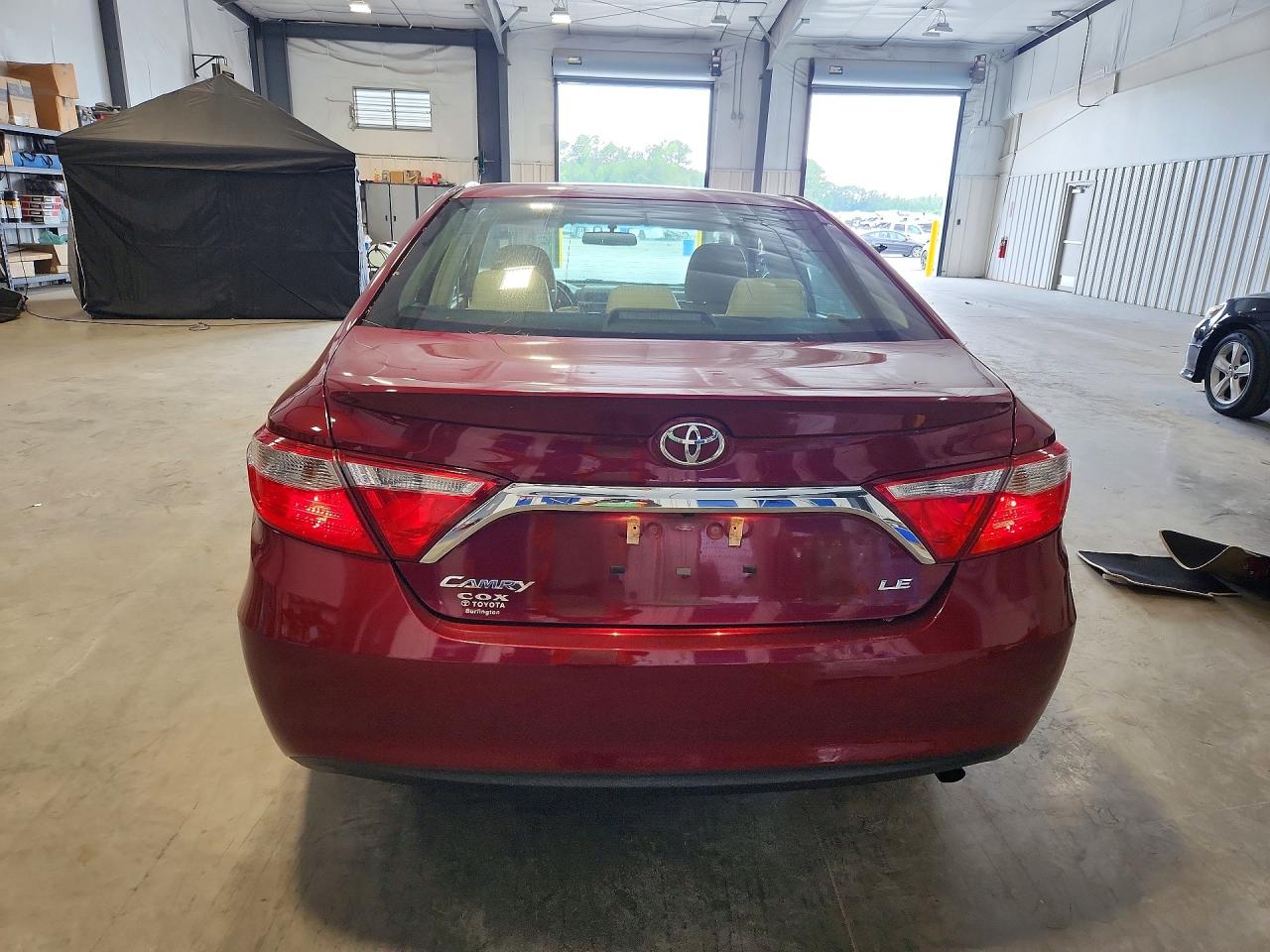 2015 TOYOTA CAMRY