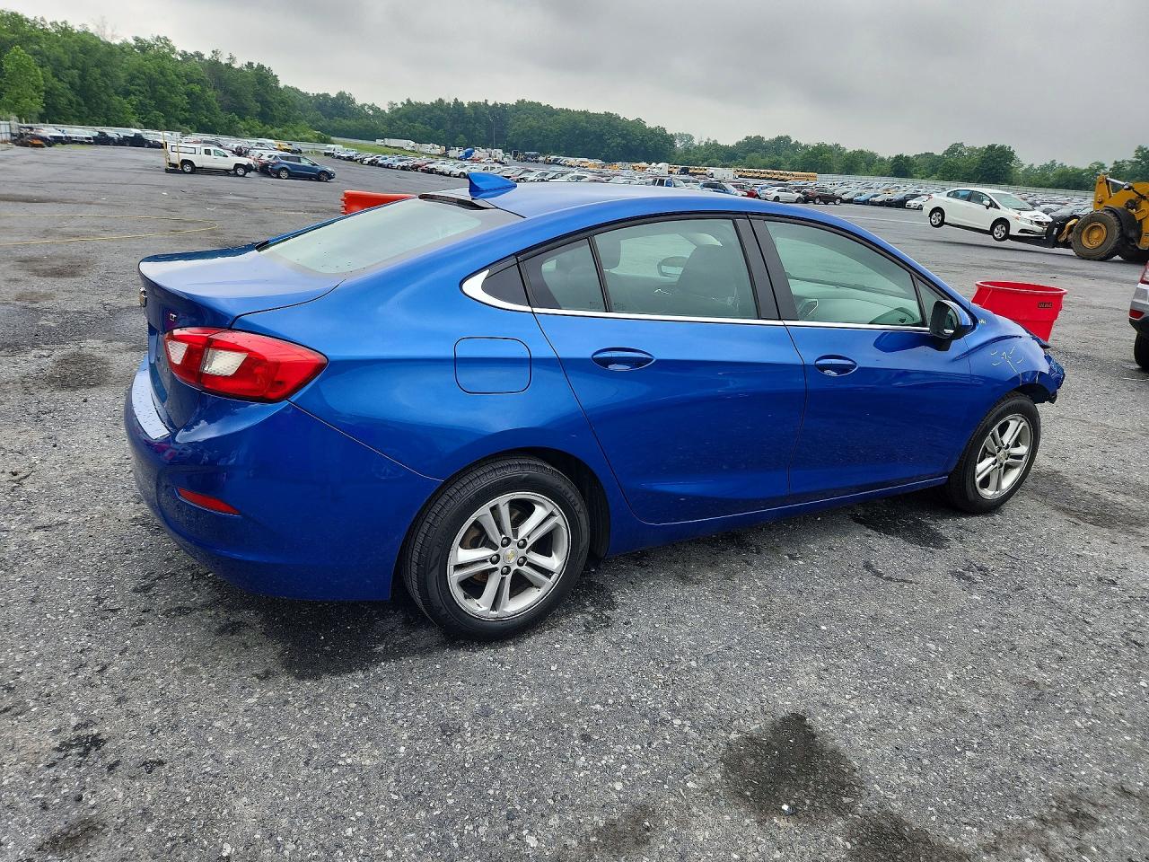 2018 CHEVROLET CRUZE