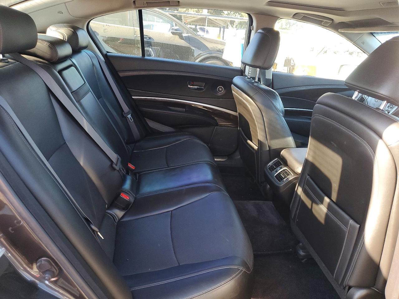 2015 ACURA RLX