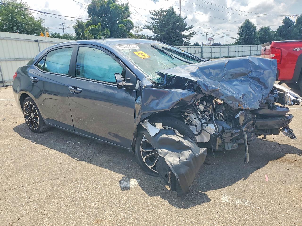 2016 TOYOTA COROLLA