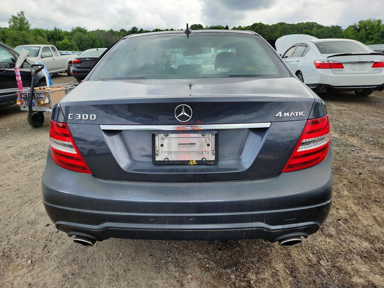 2013 MERCEDES-BENZ C-CLASS
