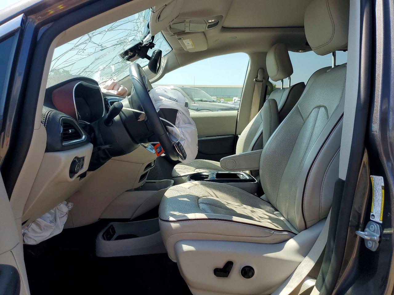 2020 CHRYSLER PACIFICA