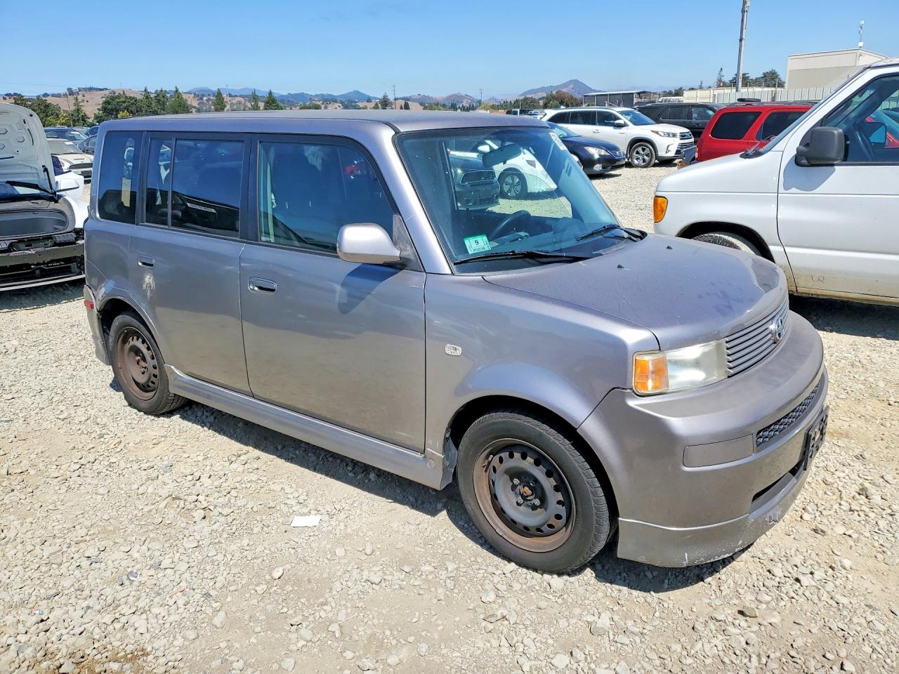 2006 TOYOTA SCION