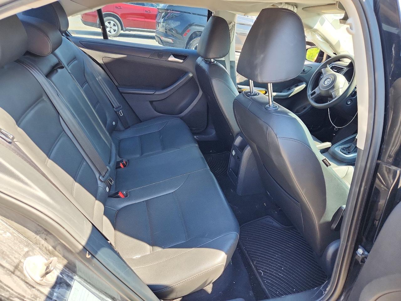 2014 VOLKSWAGEN JETTA