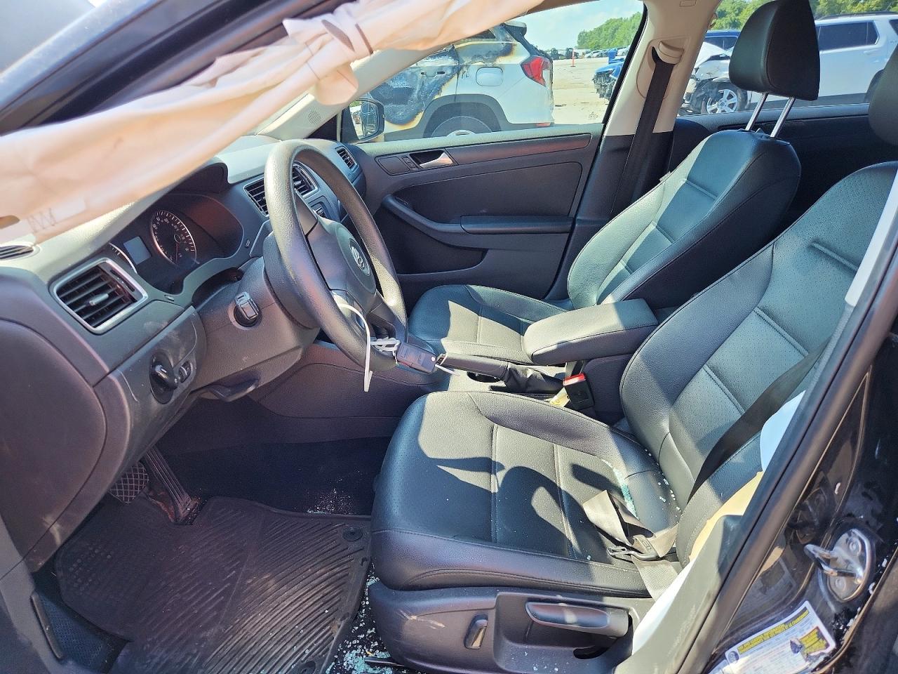 2014 VOLKSWAGEN JETTA
