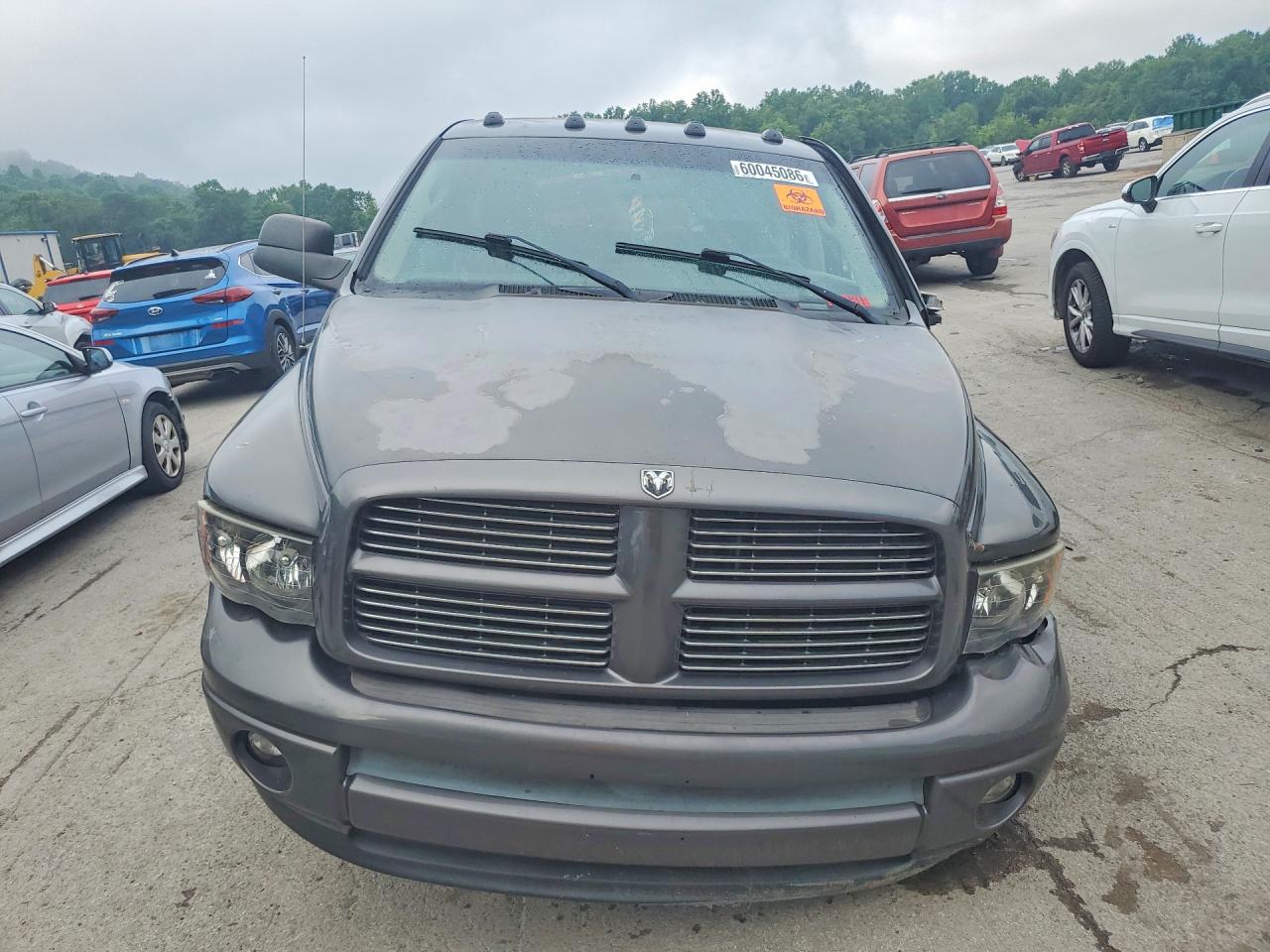 2003 DODGE RAM