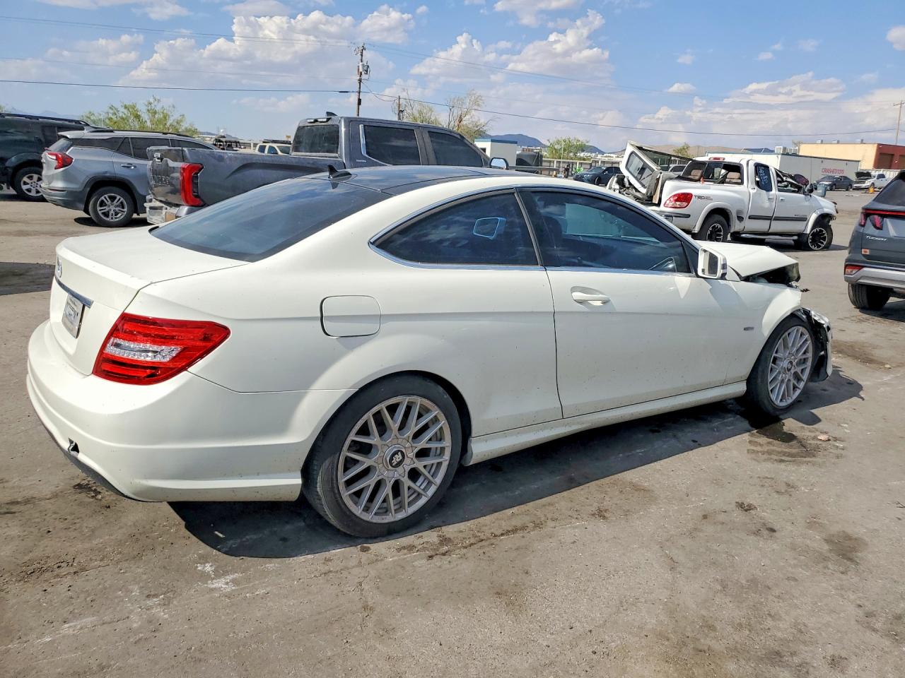 2012 MERCEDES-BENZ C-CLASS