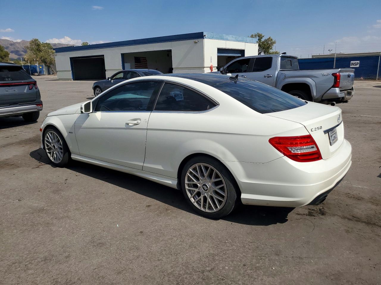 2012 MERCEDES-BENZ C-CLASS