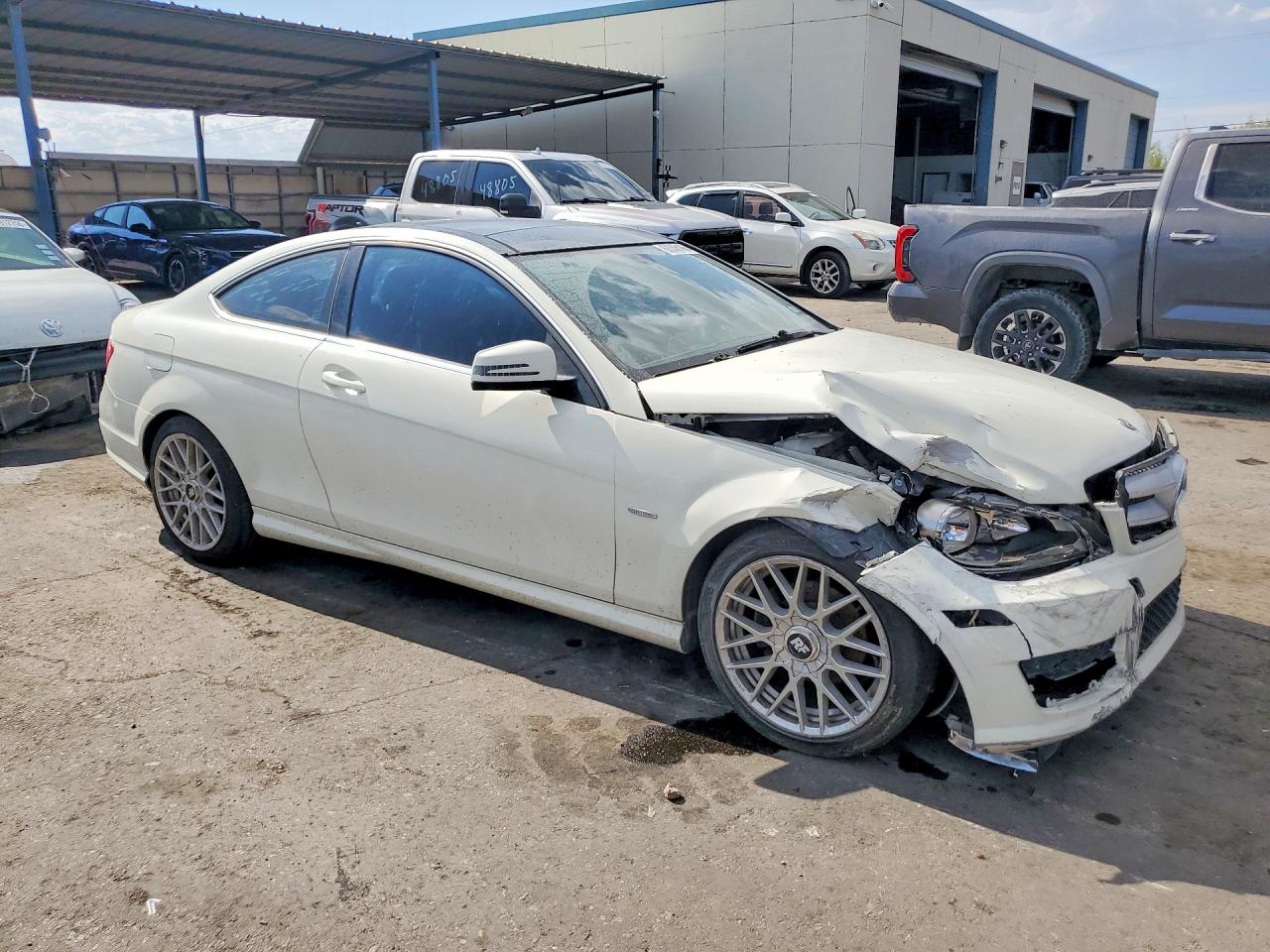 2012 MERCEDES-BENZ C-CLASS